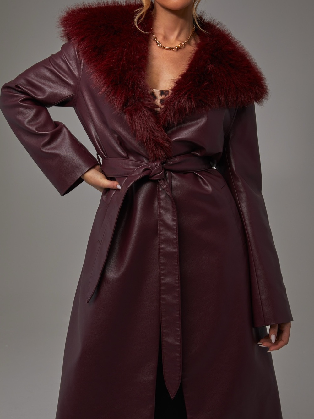 Être Aimé x Unreal Fur Alchemy Coat / Wine / Medium